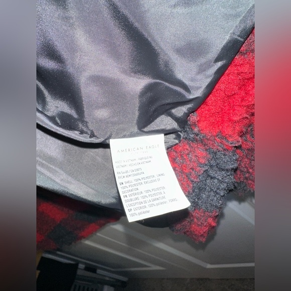 AE Plaid Sherpa Jacket - Picture 9 of 12